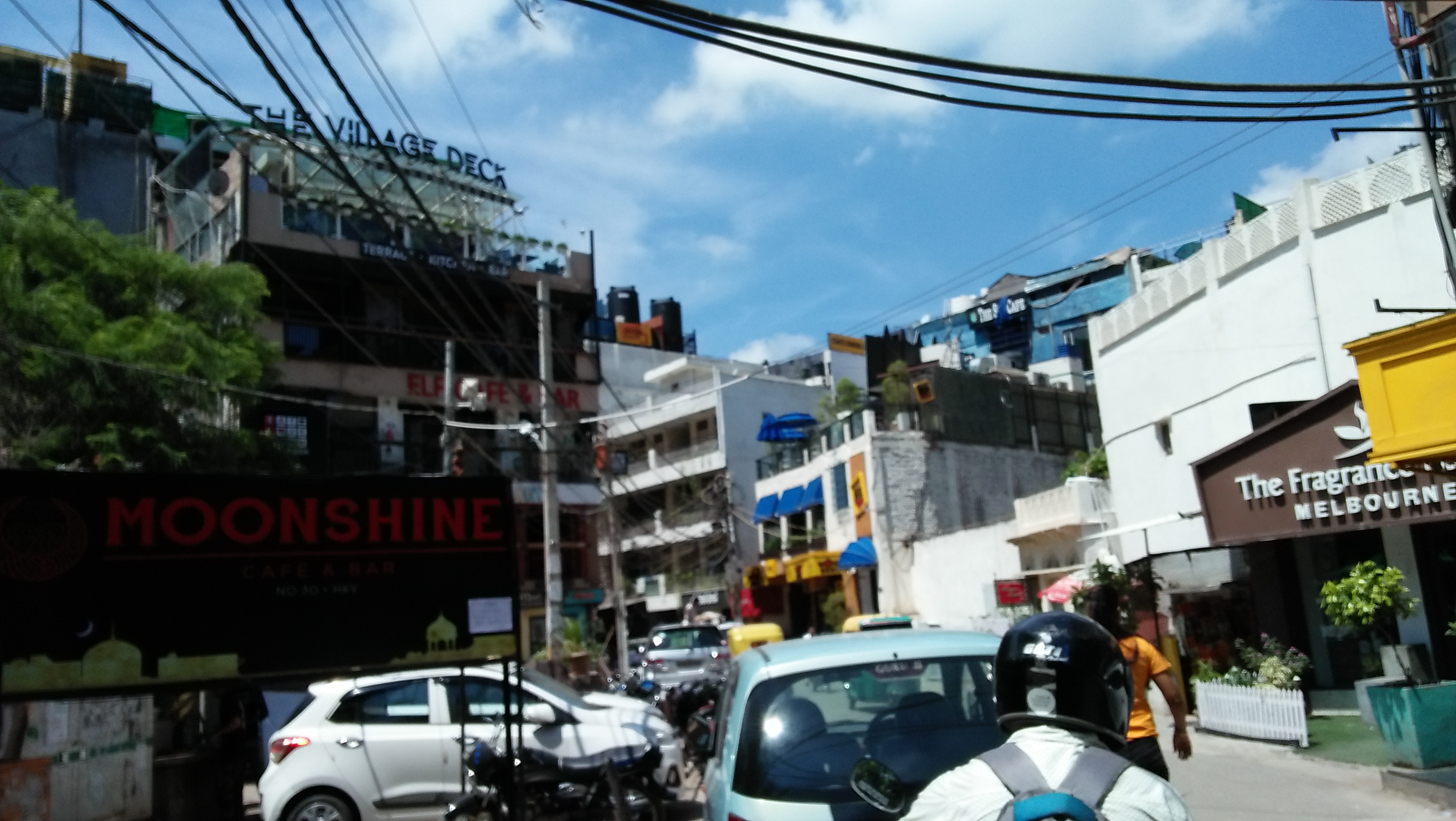 hauz khas market